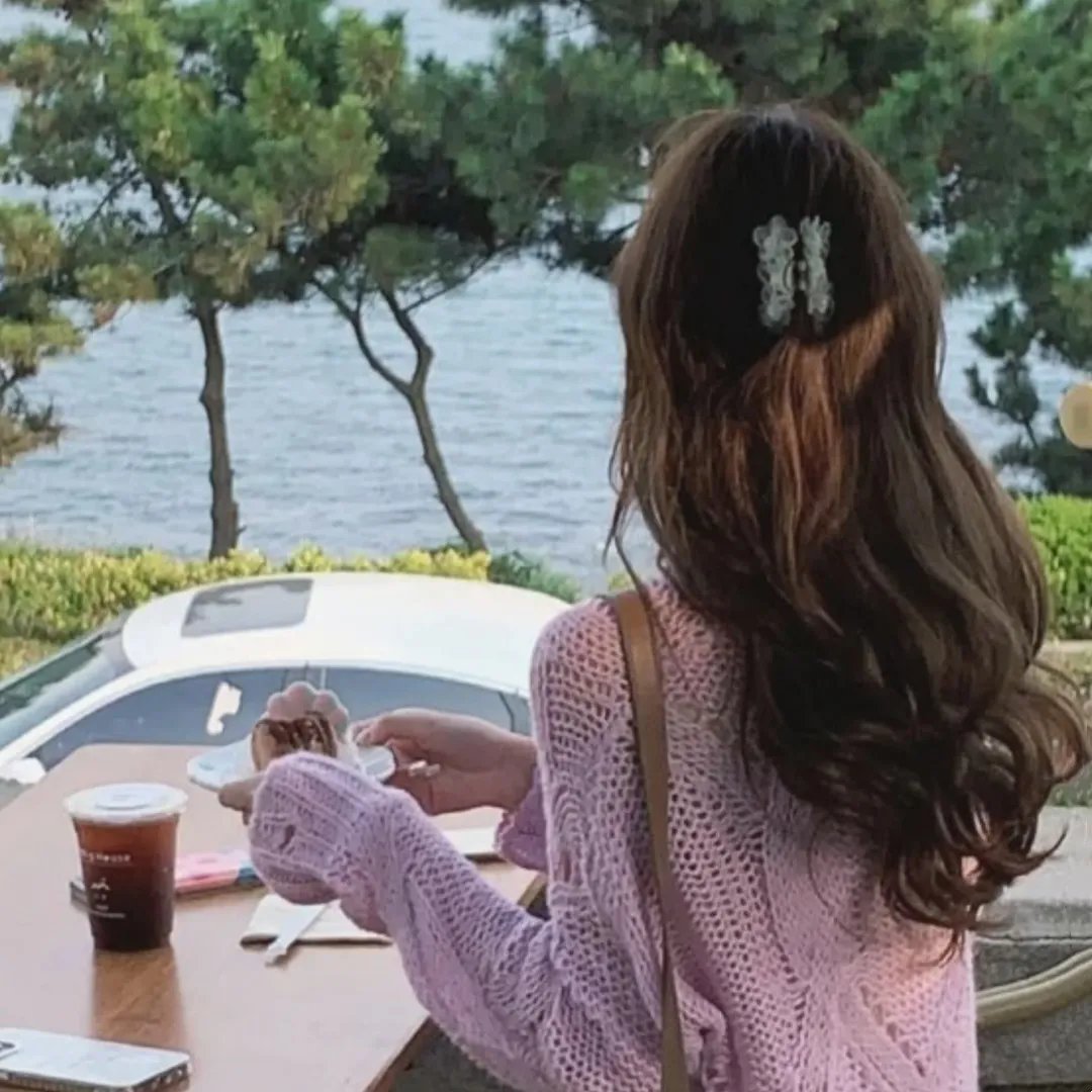 伯爵夫人的耳环